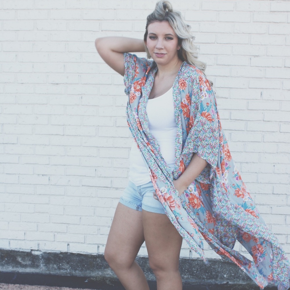 Floral Kimono - Picture 3 of 4